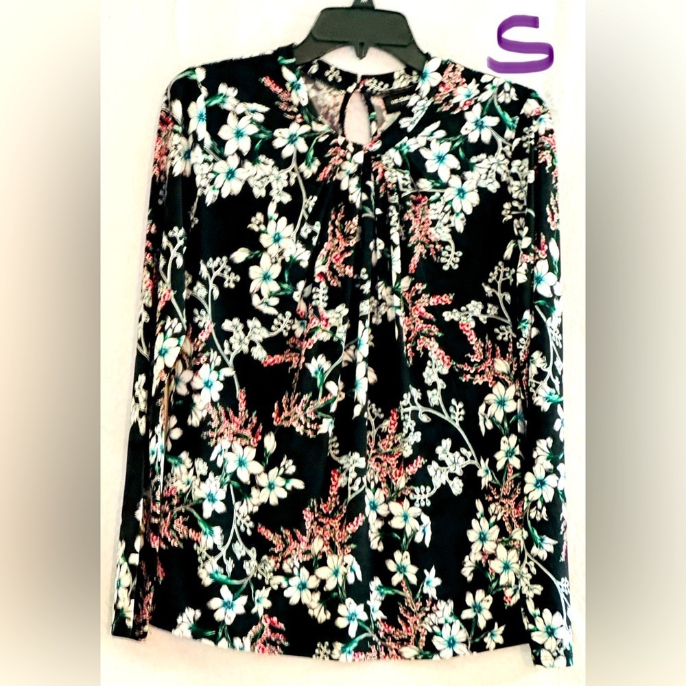 LADIES BLACK TOP WITH TURQUOISE & PINK FLOWERS